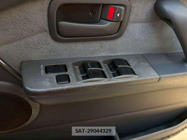 Toyota Land Cruiser 80 1992-06 8690394-18