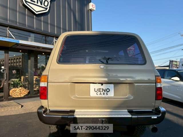 Toyota Land Cruiser 80 1992-06 8690394-6