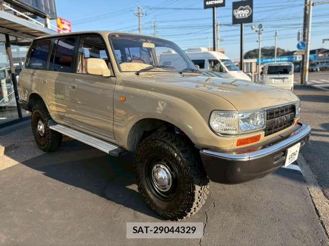 Toyota Land Cruiser 80 1992-06 8690394-9