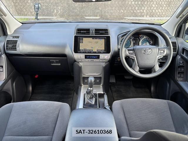 Toyota LAND CRUISER PRADO 2017-10 8691586-1