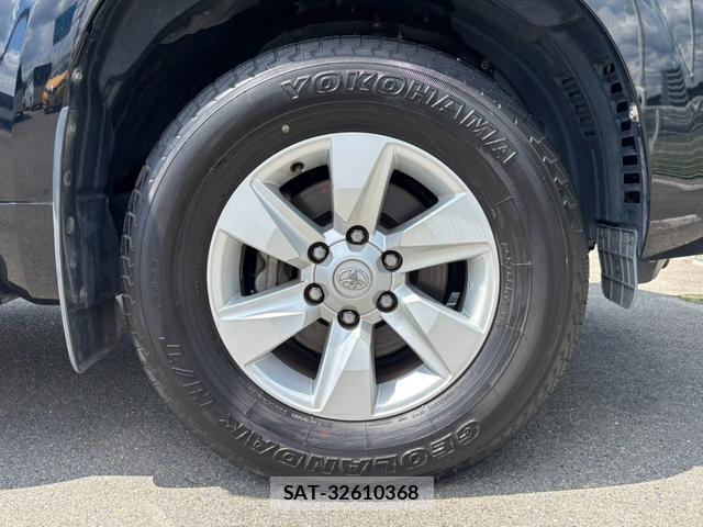 Toyota LAND CRUISER PRADO 2017-10 8691586-18