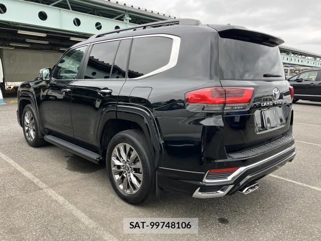 Toyota LAND CRUISER 2024-06 8690847-1