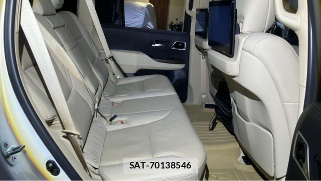 Toyota LAND CRUISER 2023-12 8691292-6