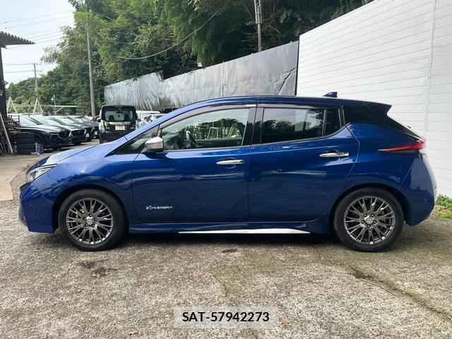 Nissan LEAF 2020-02 8691180-9