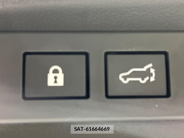 Subaru OUTBACK 2023-01 8690738-13