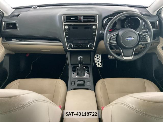 Subaru OUTBACK 2018-02 8690960-2