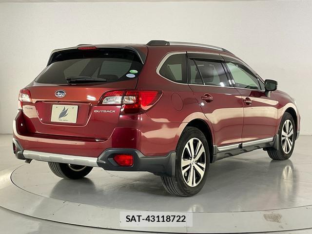 Subaru OUTBACK 2018-02 8690960-6