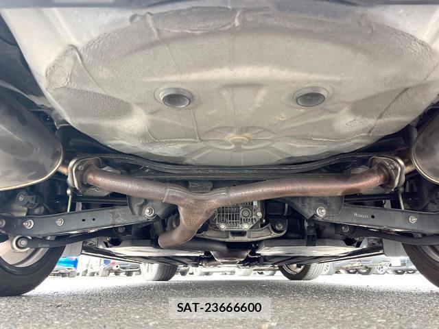 Subaru LEVORG 2022-01 8691118-18