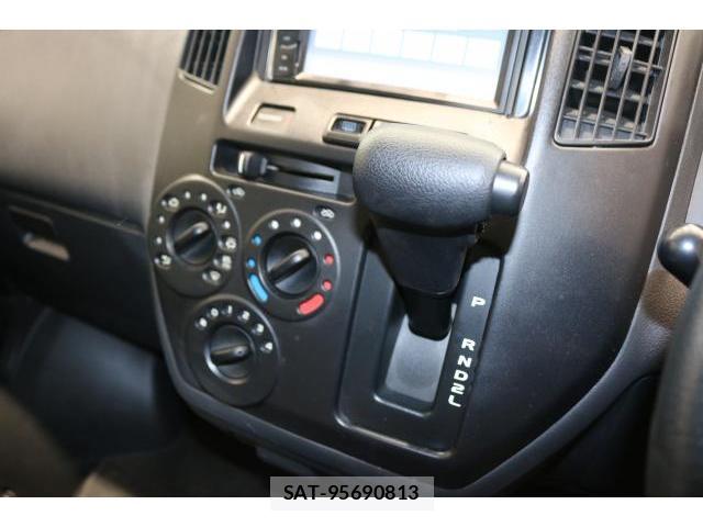 Toyota LITEACE VAN 2014-04 8691838-15