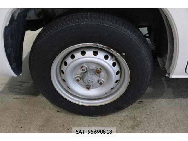 Toyota LITEACE VAN 2014-04 8691838-19