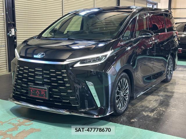 Lexus LM 2024-02 8691746-16