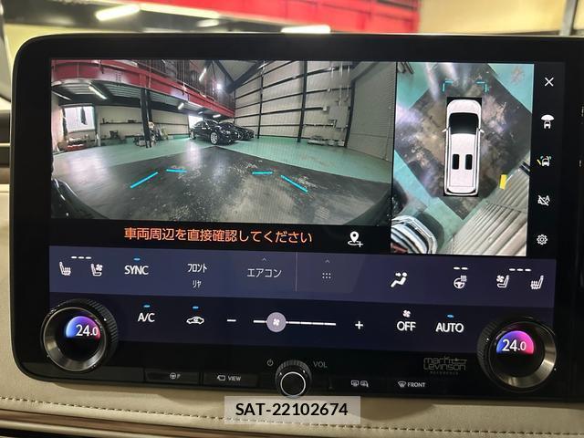 Lexus LM 2024-03 8691748-15