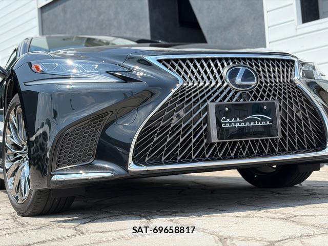 Lexus LS 2017-12 8646947-8