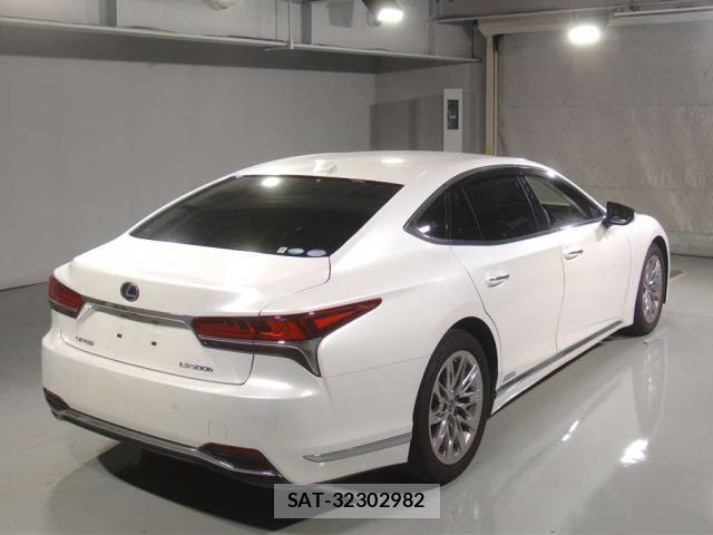 Lexus LS 2019-11 8691660-2