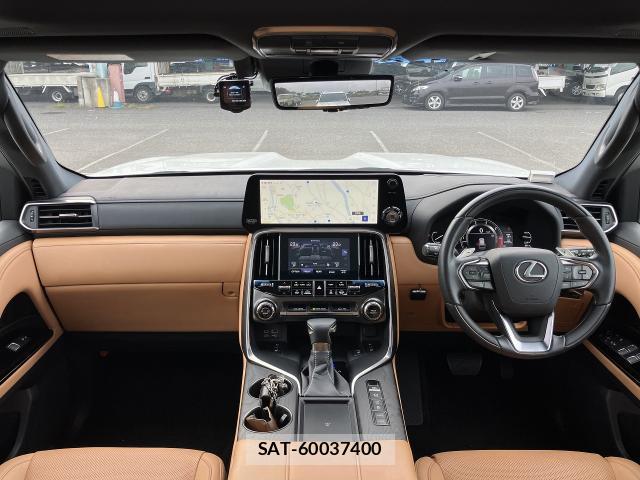 Lexus LX 2023-05 8690850-2