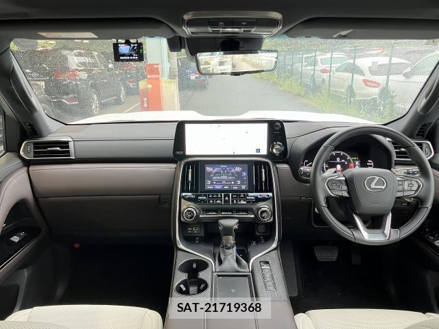 Lexus LX 2024-07 8690876-2