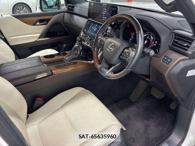 Lexus LX 2023-10 8691546-12