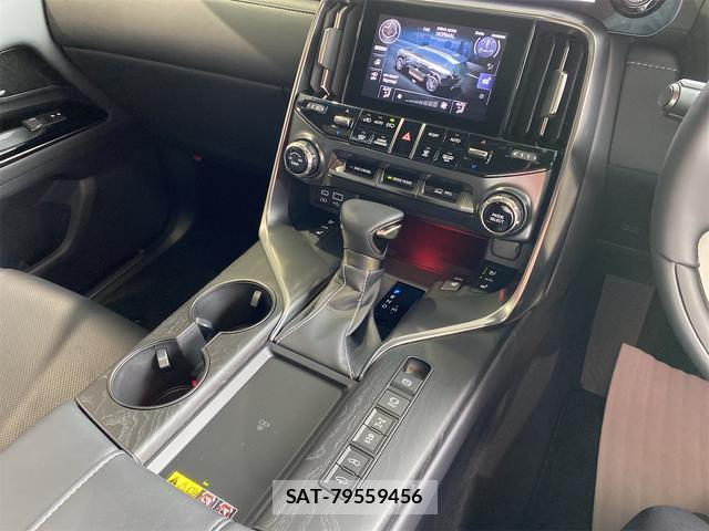 Lexus LX 2025-03 8691579-10