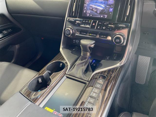 Lexus LX 2023-01 8691583-10