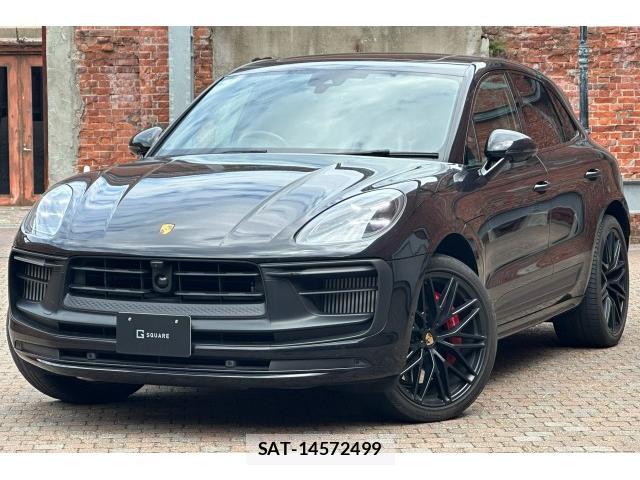 Porsche MACAN 2024-02 8690463-0