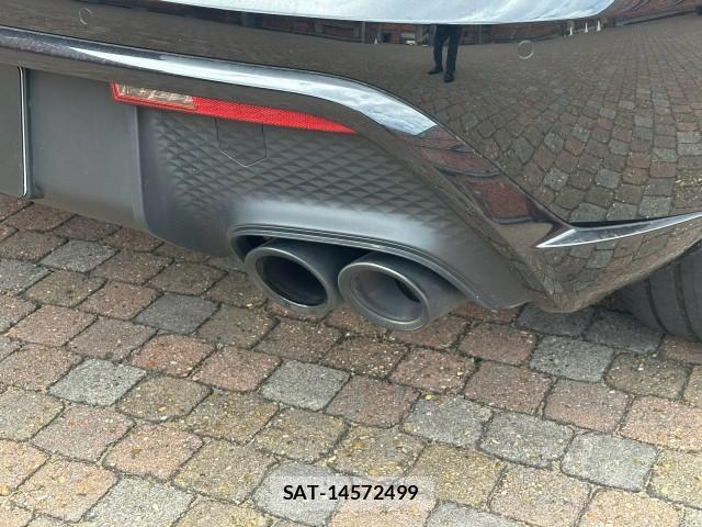 Porsche MACAN 2024-02 8690463-10