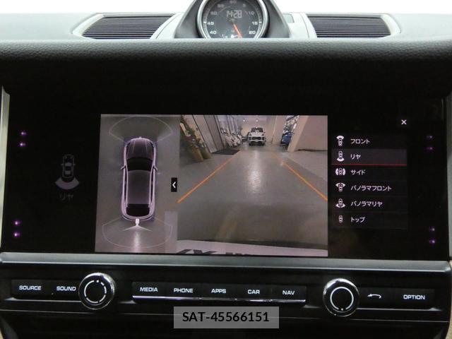 Porsche MACAN 2020-03 8691832-11