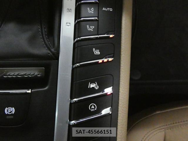 Porsche MACAN 2020-03 8691832-16