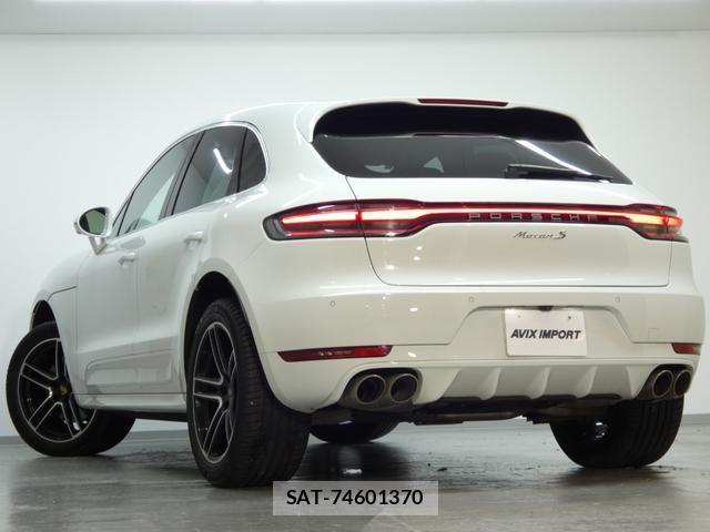Porsche MACAN 2019-10 8691833-1