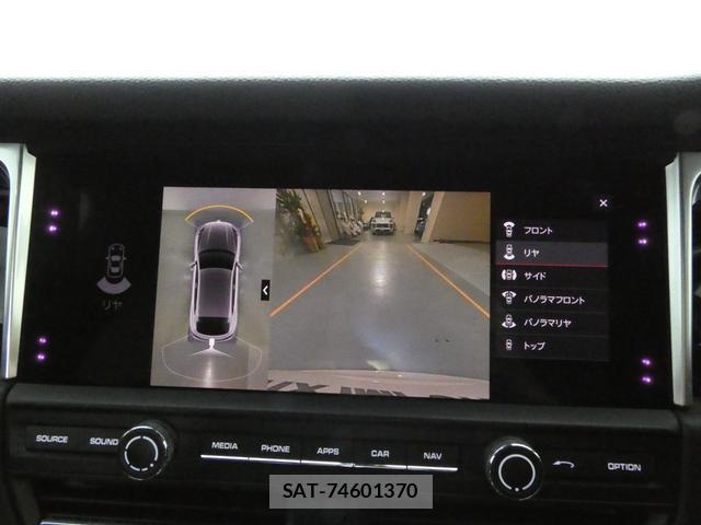 Porsche MACAN 2019-10 8691833-10