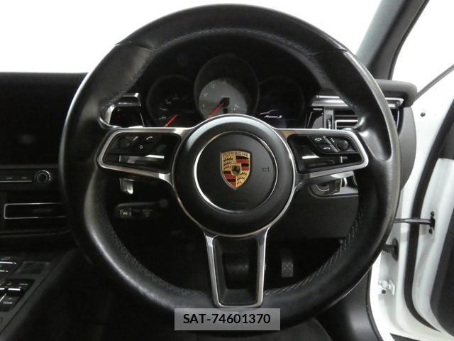 Porsche MACAN 2019-10 8691833-7