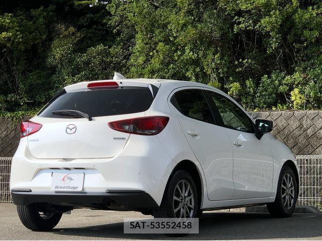 Mazda MAZDA2 2021-08 8691584-3