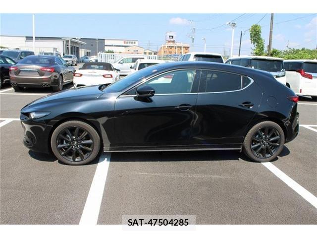 Mazda MAZDA3 2025-01 8691613-4
