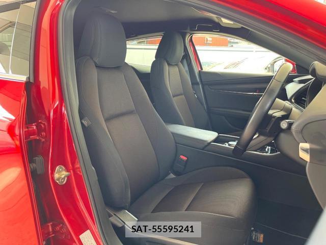 Mazda MAZDA3 2022-07 8691785-5