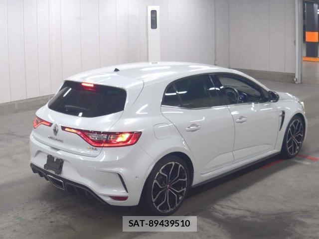 Renault MEGANE 2019-08 8691859-1