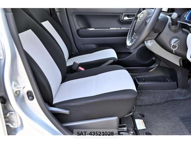Daihatsu MIRA 2018-05 8691176-13