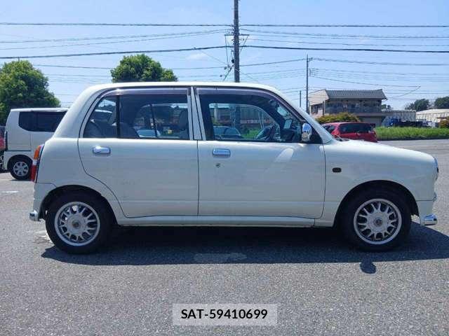 Daihatsu MIRA 2001-04 8691699-2