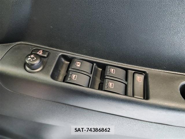 Daihatsu MOVE CONTE 2015-08 8690399-14