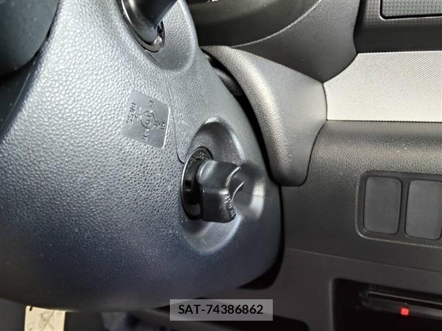 Daihatsu MOVE CONTE 2015-08 8690399-15