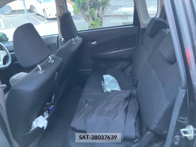 Daihatsu MOVE 2014-03 8690830-9