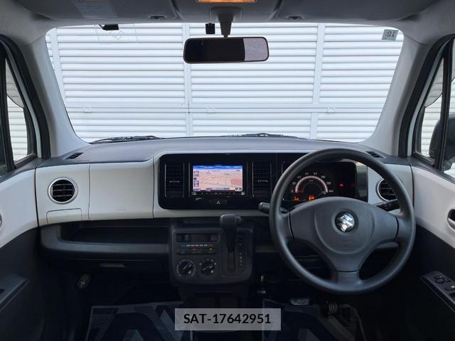 Suzuki MR WAGON 2012-10 8690774-1