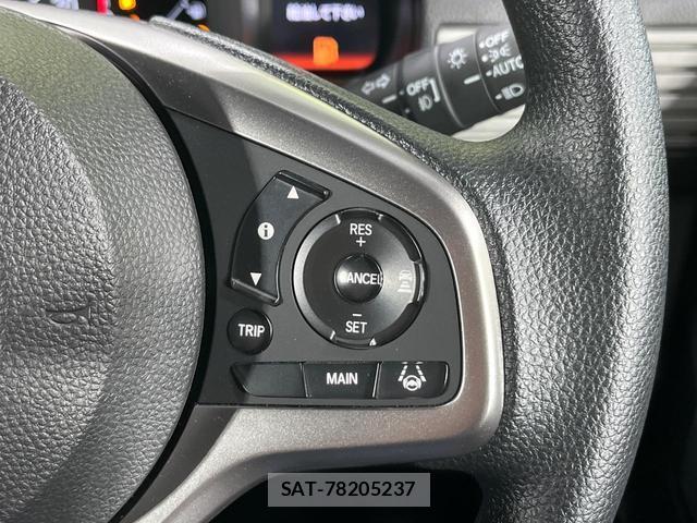Honda N-VAN 2025-09 8690897-5