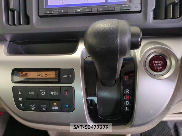 Honda N-WGN 2016-03 8691570-19