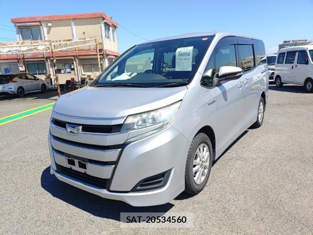 Toyota NOAH 2017-09 8690599-0