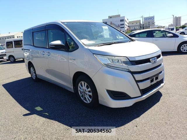 Toyota NOAH 2017-09 8690599-3