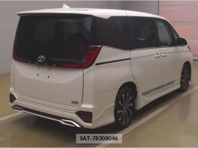 Toyota NOAH 2024-08 8690749-1