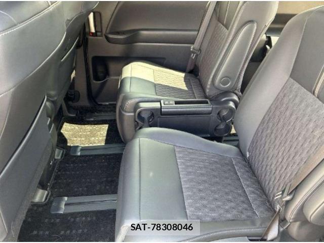 Toyota NOAH 2024-08 8690749-4