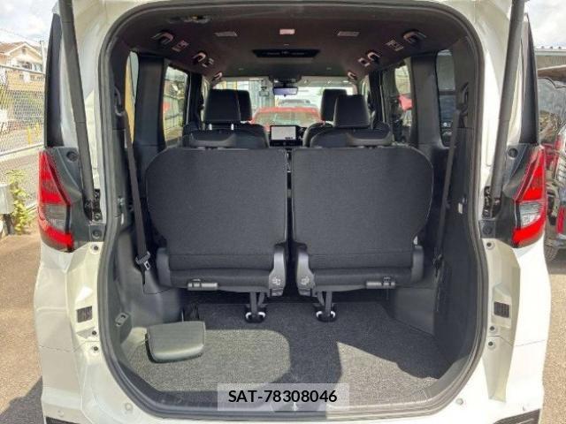Toyota NOAH 2024-08 8690749-6