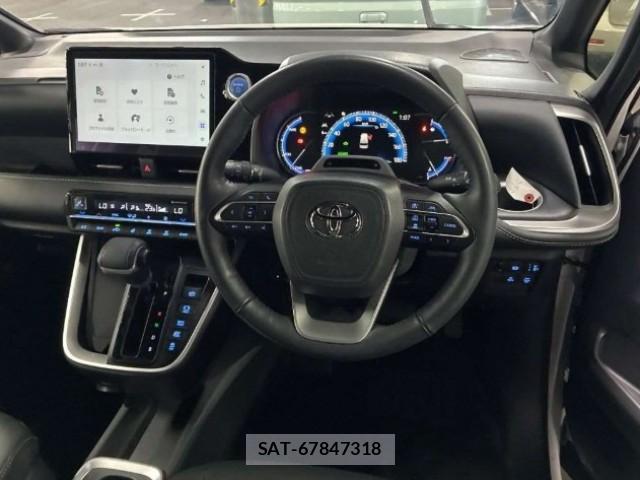 Toyota NOAH 2022-06 8690765-7