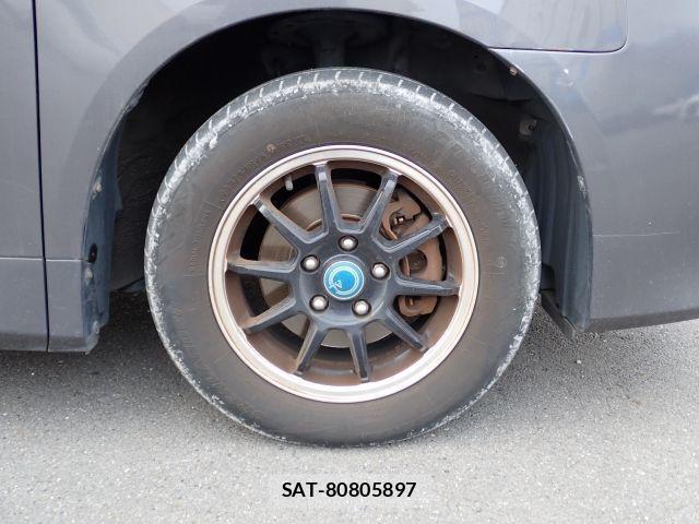 Toyota NOAH 2012-01 8690800-8