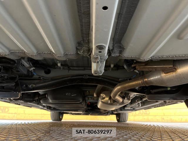 Toyota NOAH 2023-07 8690821-18
